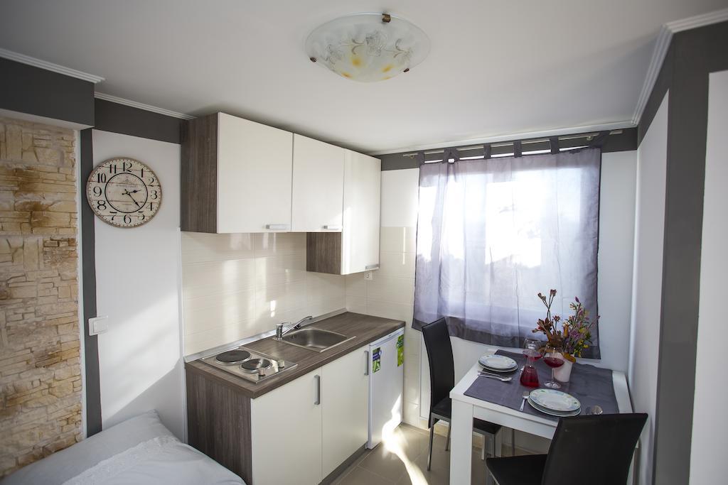 Apartments Vukman Trogir Phòng bức ảnh
