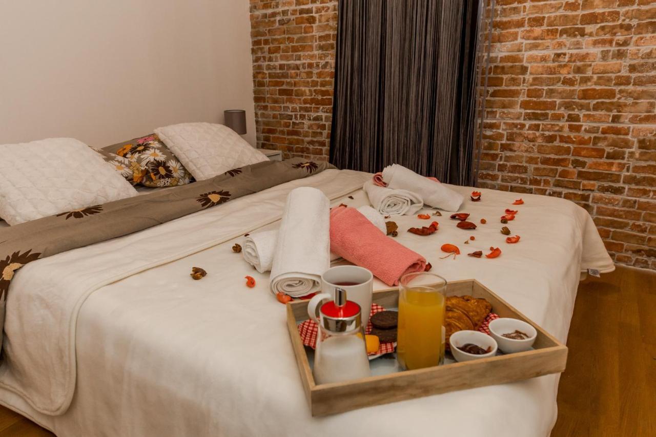 Apartments Vukman Trogir Ngoại thất bức ảnh